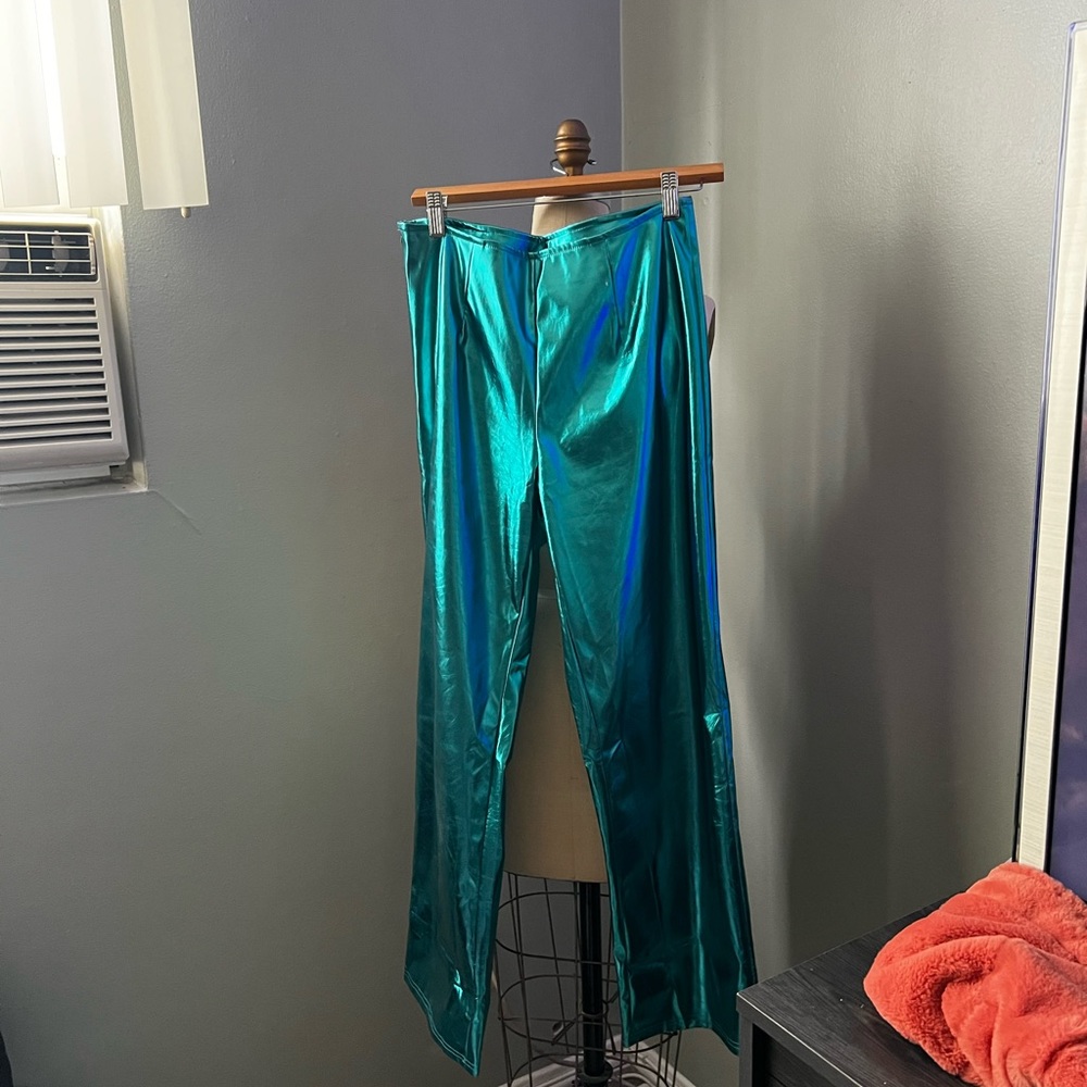 Metallic pants - Picture 3 of 3